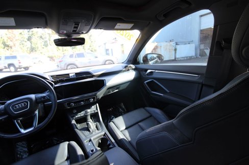 Used 2020 Audi Q3 2.0T Premium Plus image 28