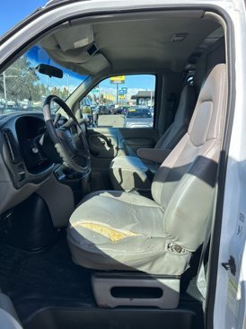 Used 2001 Chevrolet Express 3500 image 14