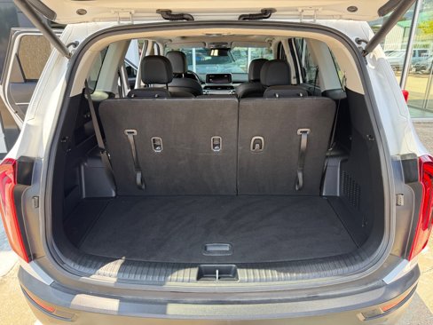 Used 2022 Kia Telluride EX w/ EX Premium Package image 11