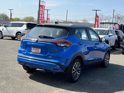 Certified 2022 Nissan Kicks SV image 7