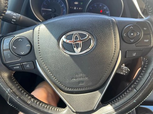 Used 2017 Toyota Corolla iM image 20