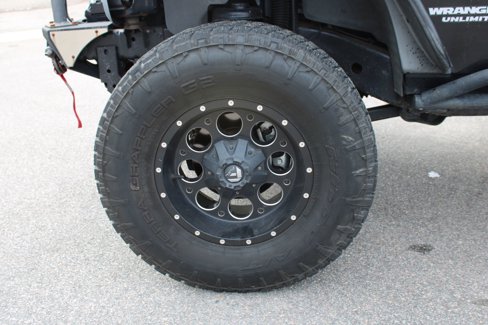 Used 2013 Jeep Wrangler Unlimited Sport w/ Connectivity Group image 19