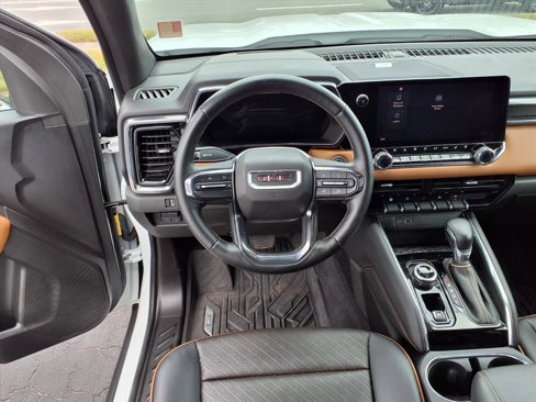 Used 2023 GMC Canyon AT4 w/ AT4 Premium Package image 14