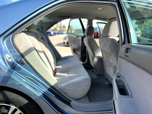 Used 2004 Toyota Camry SE image 35