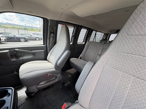 Used 2016 Chevrolet Express 2500 LS image 22