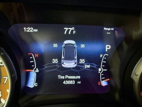 Used 2018 Jeep Compass Limited w/ Navigation Group image 29