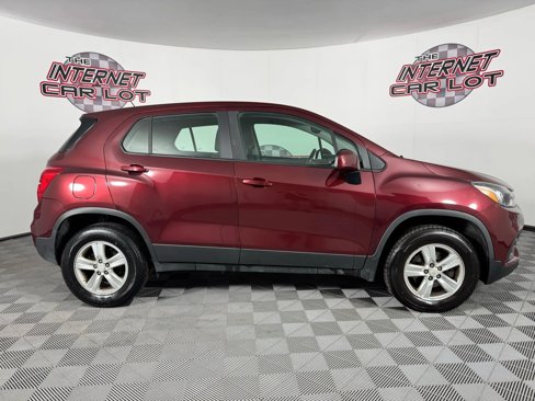 Used 2017 Chevrolet Trax LS image 8