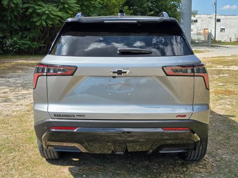 New 2026 Chevrolet Equinox RS w/ Convenience Package III image 4