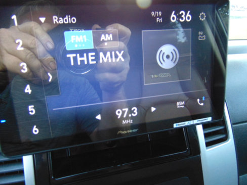 Used 2015 Nissan Xterra PRO-4X w/ Pro-4x Leather Package image 10