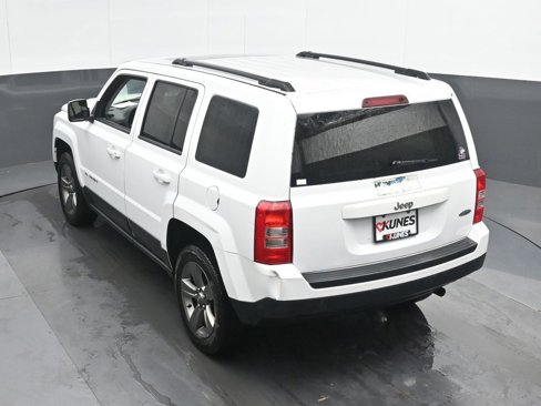 Used 2015 Jeep Patriot High Altitude image 32
