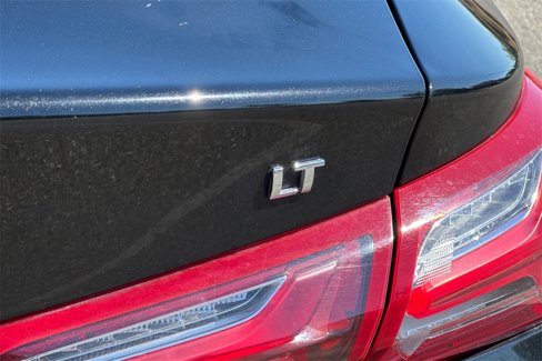 Used 2019 Chevrolet Malibu LT image 11