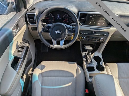 Used 2022 Kia Sportage LX image 16