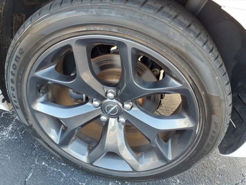 Certified 2021 Chrysler 300 Touring w/ Sport Appearance Package image 5