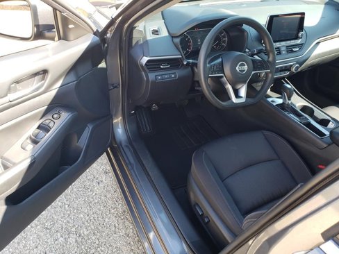 Certified 2022 Nissan Altima 2.5 SV image 12