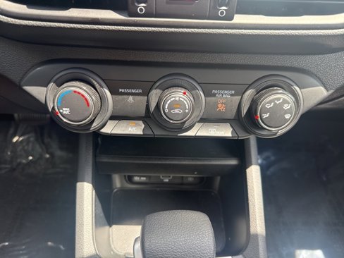 Used 2024 Kia Forte LX image 18