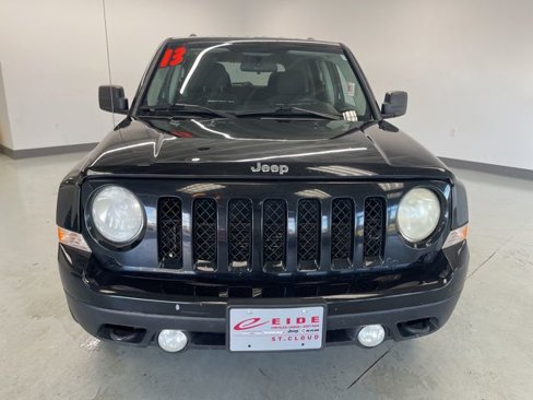 Used 2013 Jeep Patriot Sport image 3
