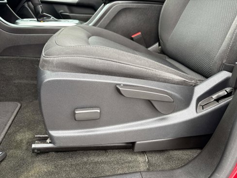 Used 2018 Chevrolet Colorado LT w/ LT Convenience Package image 11