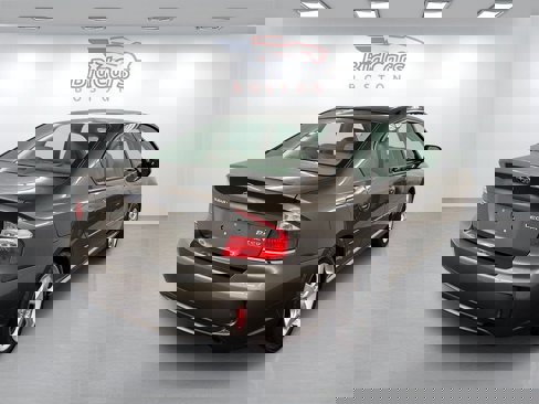 Used 2009 Subaru Legacy 2.5i Limited image 4