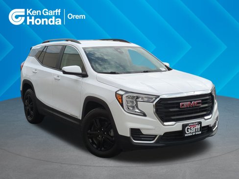 Used 2023 GMC Terrain SLE w/ Driver Convenience Package image 1