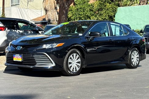 Used 2022 Toyota Camry LE image 8