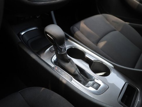 Used 2024 Chevrolet Malibu LT image 34