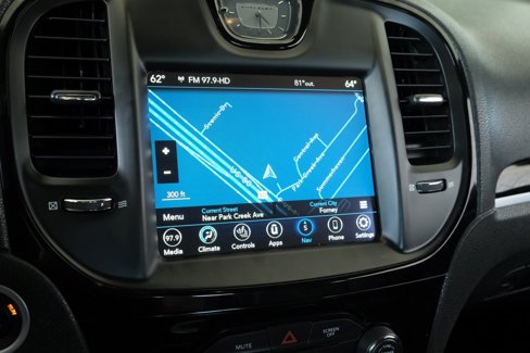 Used 2021 Chrysler 300 S image 25