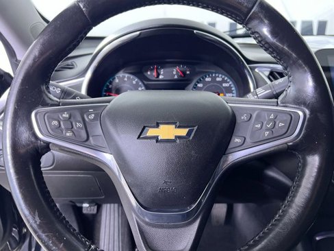 Used 2019 Chevrolet Malibu LT w/ Leather Package image 13