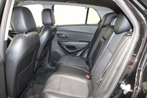 Used 2019 Chevrolet Trax LT w/ LT Convenience Package image 7