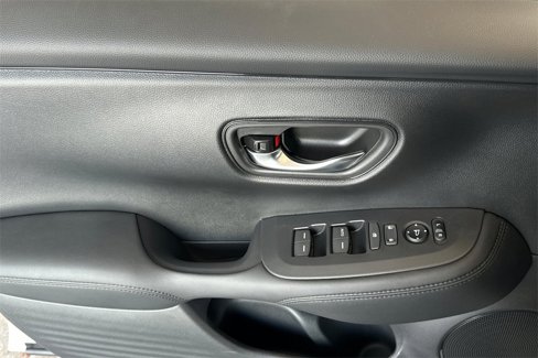 New 2026 Honda HR-V LX image 10