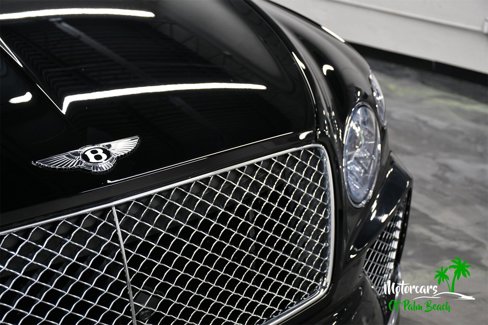 Used 2022 Bentley Bentayga image 15