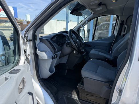 Used 2015 Ford Transit 350 XLT image 9