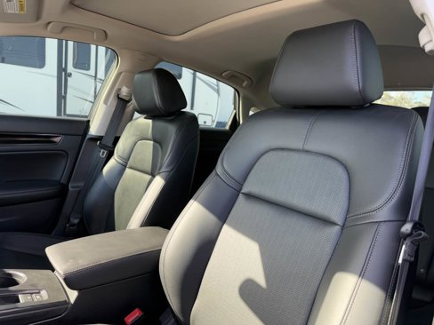 Used 2024 Honda Civic EX-L image 14