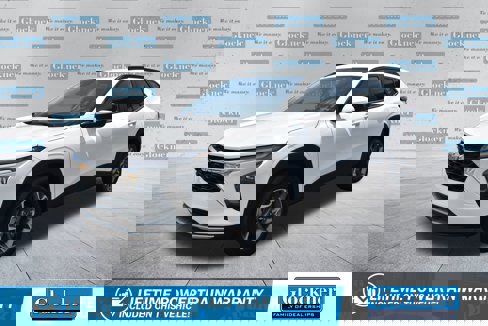 New 2025 Chevrolet Trax LT image 1