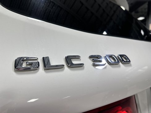 Certified 2022 Mercedes-Benz GLC 300 4MATIC image 12