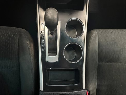 Used 2015 Nissan Altima 2.5 SV image 18