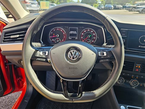 Used 2021 Volkswagen Jetta SE image 26