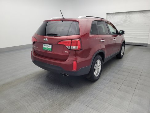 Used 2015 Kia Sorento LX image 9