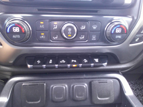 Used 2016 Chevrolet Silverado 2500 LTZ image 27