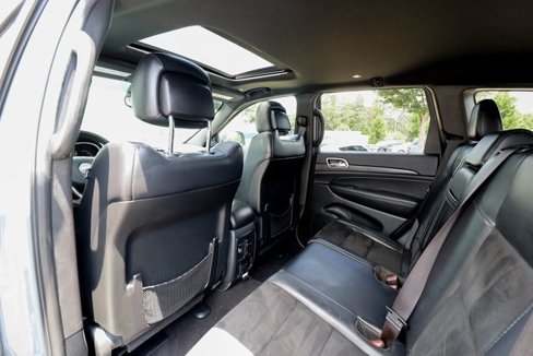 Used 2019 Jeep Grand Cherokee Altitude image 36