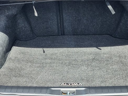 Used 2016 Nissan Altima 2.5 SV w/ Convenience Package image 12