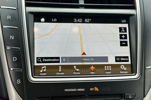 Used 2017 Lincoln MKX Select w/ Select Plus Package image 19