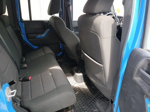 Used 2012 Jeep Wrangler Unlimited Sport image 28