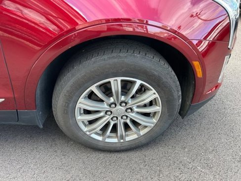 Used 2018 Cadillac XT5 Luxury w/ Driver Awareness Package image 27