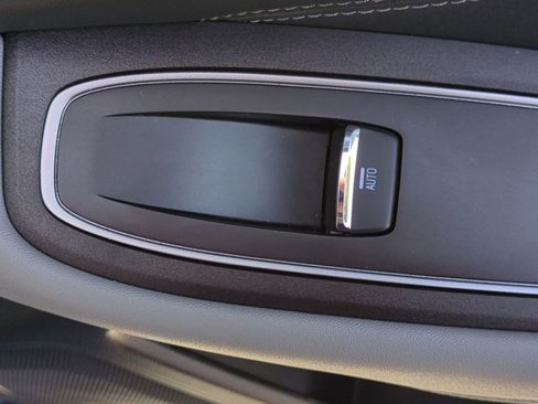 Used 2022 Subaru Outback Limited image 37