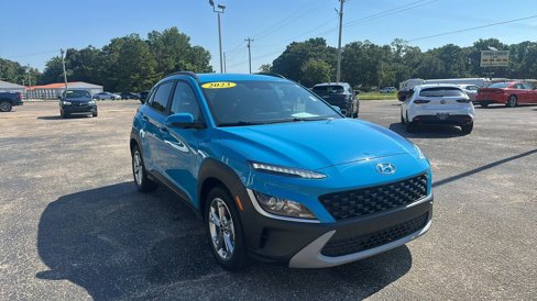 Used 2023 Hyundai Kona SEL image 3