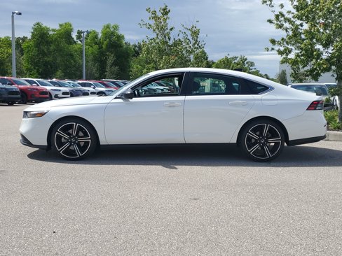 Used 2023 Honda Accord Sport image 8