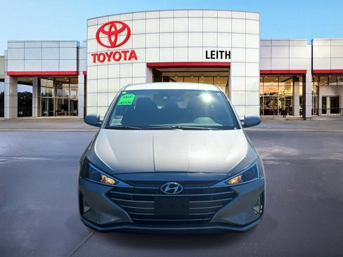Used 2020 Hyundai Elantra SEL w/ Cargo Package (C1) image 2