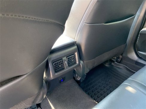 Used 2024 Toyota Camry XLE image 21