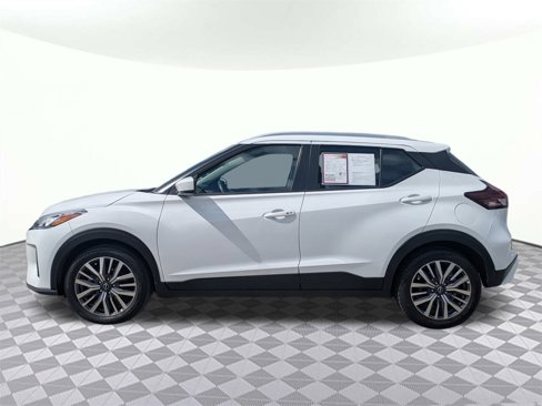 Used 2024 Nissan Kicks SV image 6