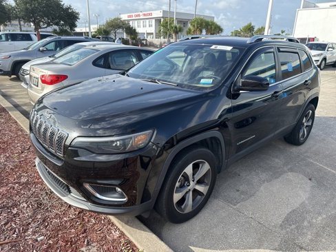 Used 2020 Jeep Cherokee Limited w/ Technology Group image 3